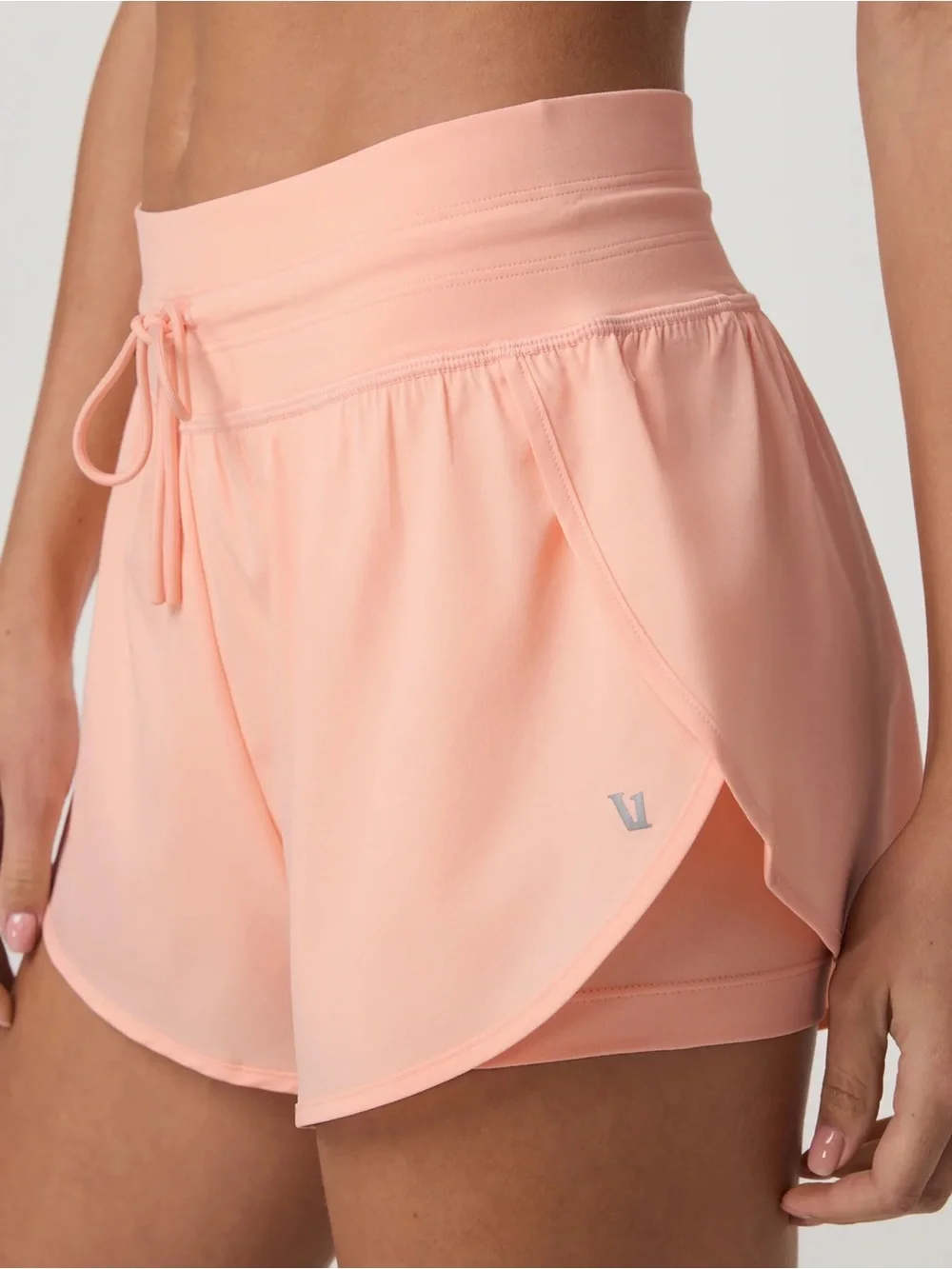 Vuori Daily Speed Short 2.5”-NWT!!! - Picture 9 of 11